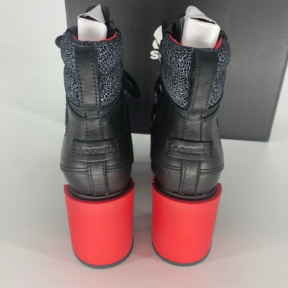 SOREL NWT BLACK LACE SHATTER BOOTIE BLACK RED - Picture 6 of 10